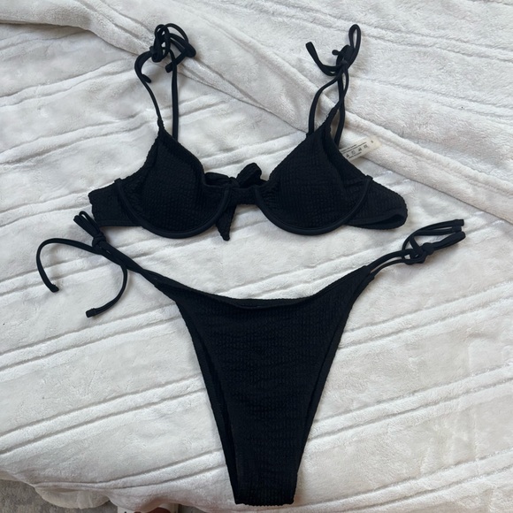 SHEIN Other - SHEIN Black Bikini Minimalist Swimwear